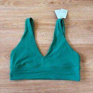 Lululemon Athletic Align V-Neck Sports Bra A/B Raceway Green NWT Women’s Sz 12